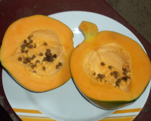 Papaya for summer beauty